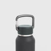 Video showing carabiner and wave grip features of the obsidian 34 oz Nuataaq carabiner bottle#color_obsidian